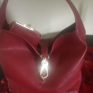 Dooney & Bourke logo lock